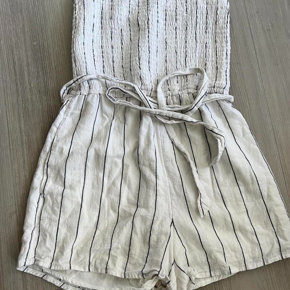 Abercrombie sleeveless romper